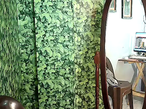 yummy 21xxx online show from 12.15.25