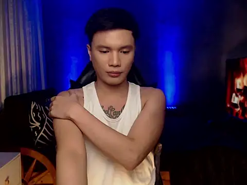 Snapshot of xjakolitox chatting on 11.05.25 xjakolitox online show from 11.05.25