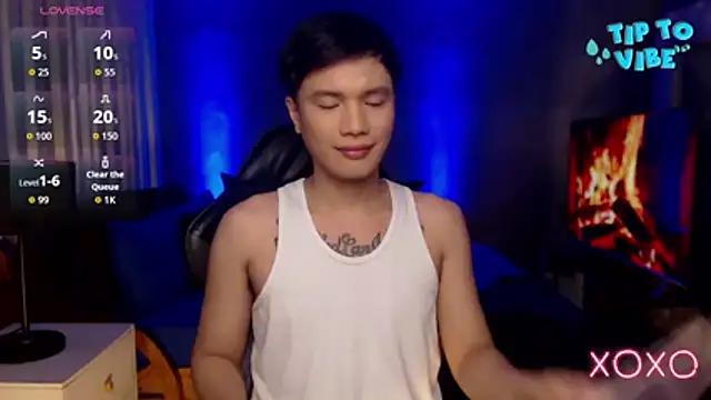 Snapshot of xjakolitox chatting on 11.26.25 xjakolitox online show from 11.26.25