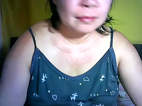 Snapshot of boobsiness chatting on 10.03.25 boobsiness online show from 10.03.25