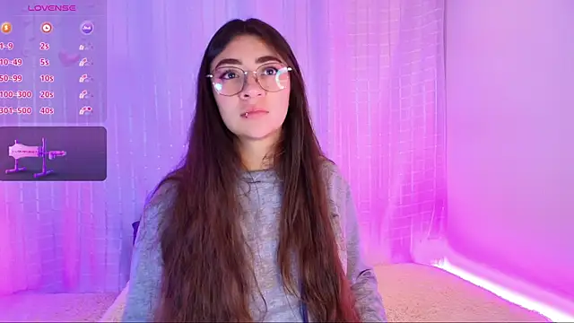 Snapshot of Samii_Evans chatting on 01.31.25 Samii Evans online show from 01.31.25