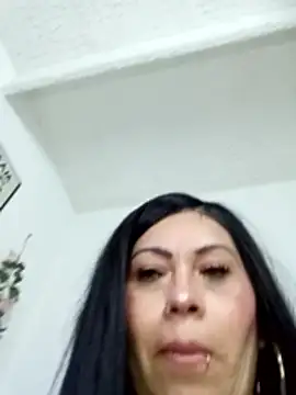 Snapshot of Tania_mature chatting on 06.20.26 Tania mature online show from 06.20.26