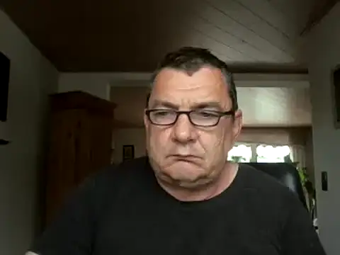 Nobbie444 online show from 06.07.26