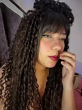 Snapshot of miafresa_hot chatting on 10.16.25 miafresa hot online show from 10.16.25