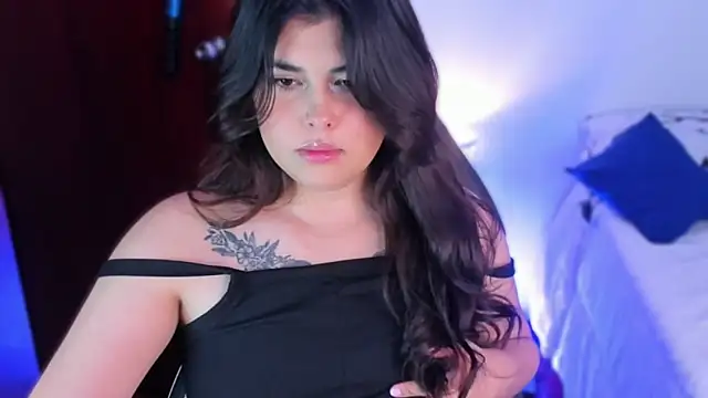 Alyaa s online show from 02.12.25