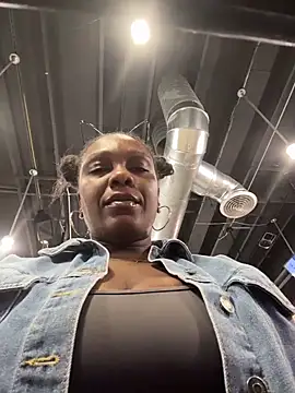 TilaTotti online show from 02.20.26