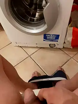 Snapshot of 74bob chatting on 01.18.25 74bob online show from 01.18.25