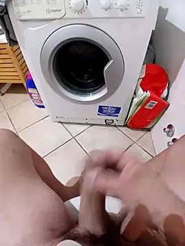 Snapshot of 74bob chatting on 10.19.25 74bob online show from 10.19.25