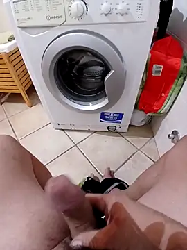 Snapshot of 74bob chatting on 10.30.25 74bob online show from 10.30.25