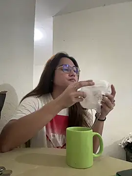 Snapshot of MarieLoveGlamorous chatting on 03.03.25 MarieLoveGlamorous online show from 03.03.25