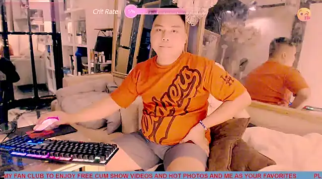 Snapshot of Hardking_69 chatting on 03.18.25 Hardking 69 online show from 03.18.25