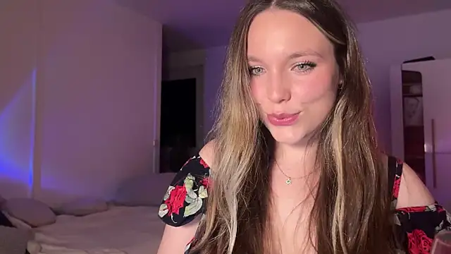 Snapshot of Sara_Browney chatting on 01.30.25 Sara Browney online show from 01.30.25