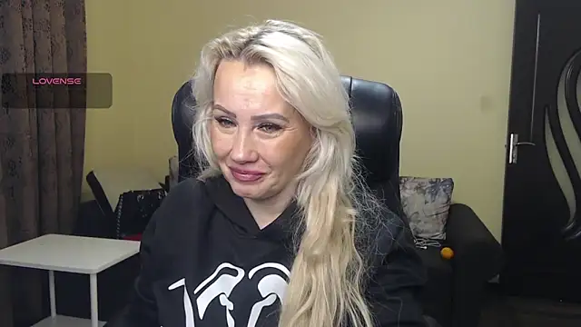 KandyHellenx online show from 01.09.26