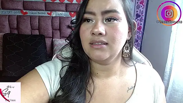 Snapshot of ValerieDiiamond chatting on 09.10.25 ValerieDiiamond online show from 09.10.25