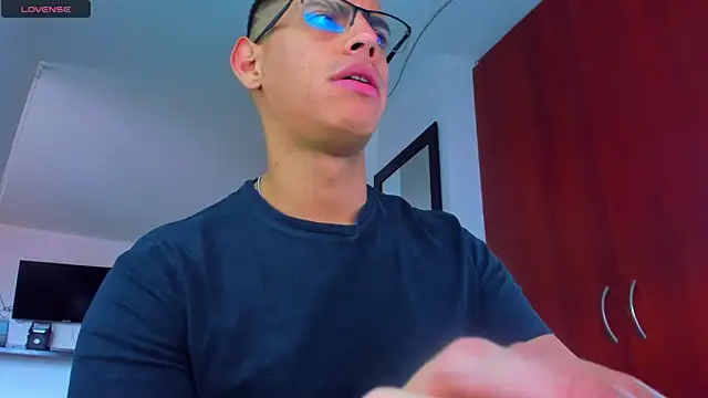 Snapshot of _John_Boy_ chatting on 10.31.25 John Boy online show from 10.31.25