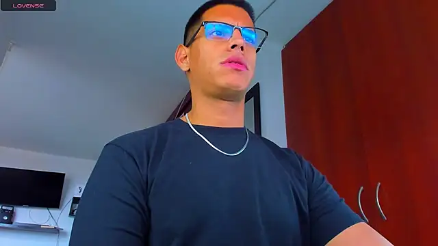 Snapshot of _John_Boy_ chatting on 11.07.25 John Boy online show from 11.07.25