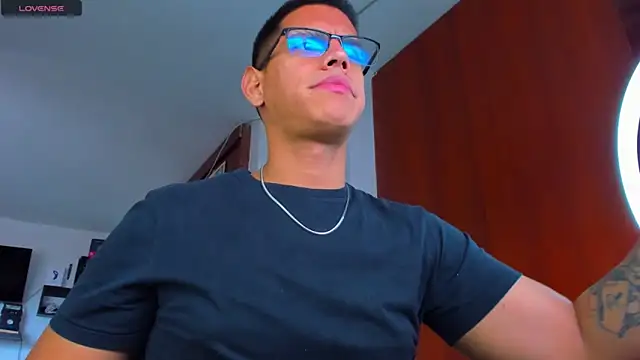 Snapshot of _John_Boy_ chatting on 11.10.25 John Boy online show from 11.10.25