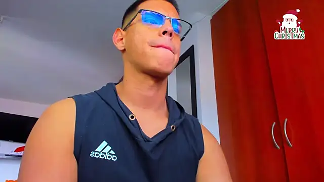 Snapshot of _John_Boy_ chatting on 12.19.25 John Boy online show from 12.19.25