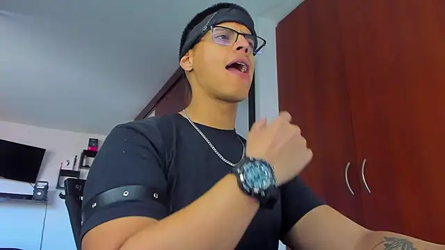 Snapshot of _John_Boy_ chatting on 02.04.26 John Boy online show from 02.04.26