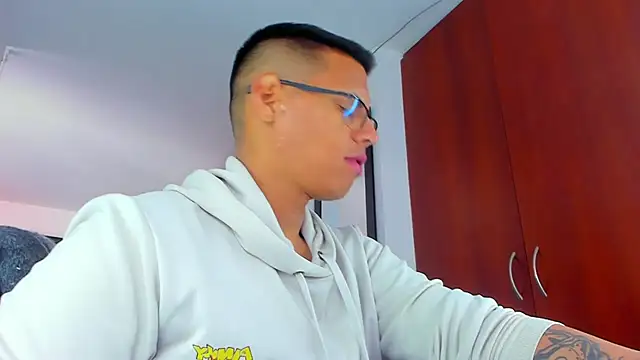 Snapshot of _John_Boy_ chatting on 03.04.26 John Boy online show from 03.04.26