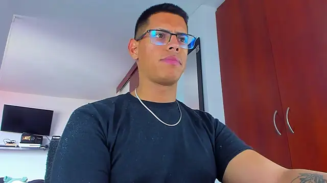 Snapshot of _John_Boy_ chatting on 03.07.26 John Boy online show from 03.07.26