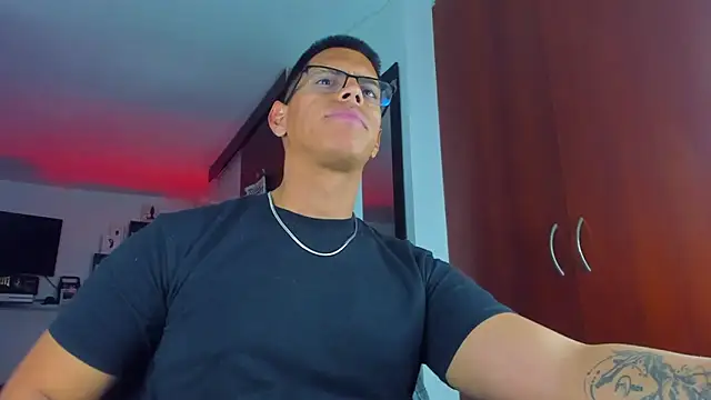 Snapshot of _John_Boy_ chatting on 03.08.26 John Boy online show from 03.08.26