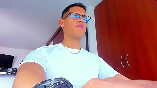 Snapshot of _John_Boy_ chatting on 03.08.26 John Boy online show from 03.08.26