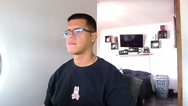 Snapshot of _John_Boy_ chatting on 04.01.26 John Boy online show from 04.01.26