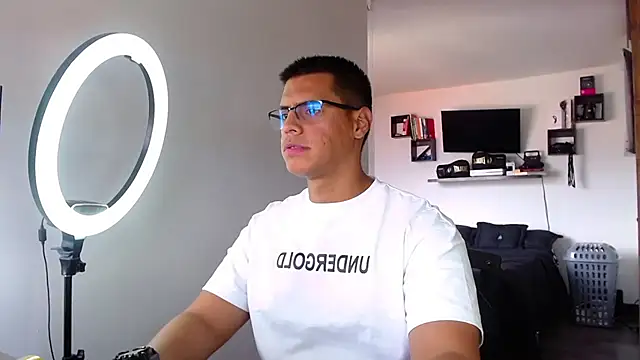 Snapshot of _John_Boy_ chatting on 04.02.26 John Boy online show from 04.02.26