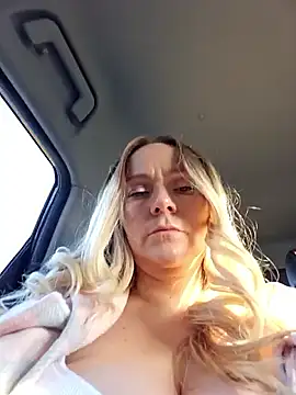 Bondgirl 013 online show from 11.29.25