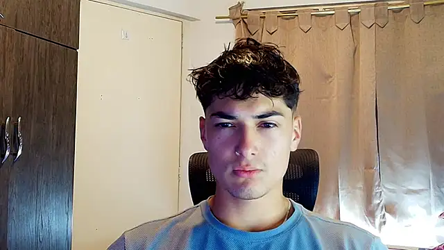 Snapshot of jimmy_class chatting on 11.18.25 jimmy class online show from 11.18.25