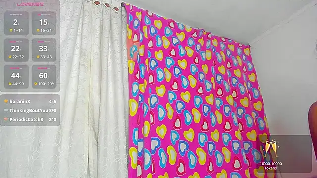 caroline tovar online show from 02.15.25