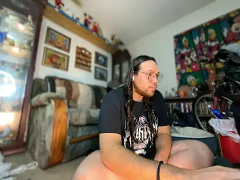 Snapshot of lucasgalacticman chatting on 07.19.26 lucasgalacticman online show from 07.19.26