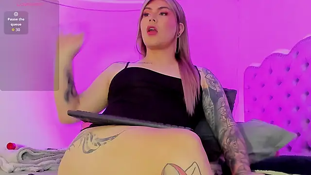 Snapshot of saammii_ chatting on 09.13.25 saammii online show from 09.13.25