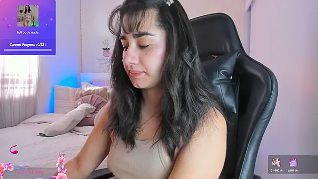 annadu011 online show from 01.30.25