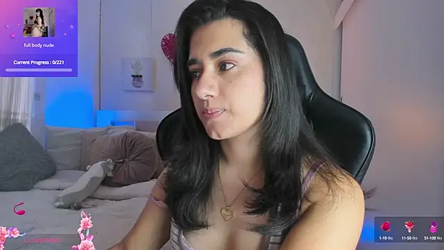 annadu011 online show from 02.21.25