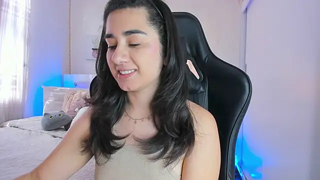 annadu011 online show from 03.16.25