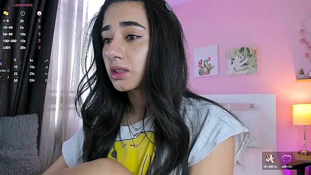 annadu011 online show from 09.09.25