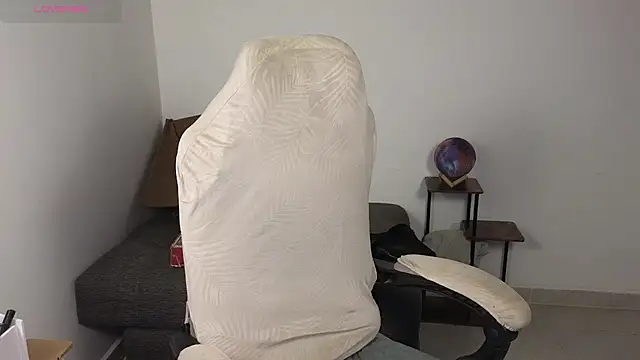 blue  moon  online show from 10.29.25