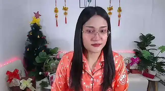 Snapshot of plysaithailand chatting on 01.20.25 plysaithailand online show from 01.20.25