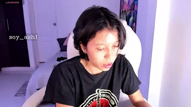 Snapshot of Ashlleycam_ chatting on 12.05.24 Ashlleycam  online show from 12.05.24