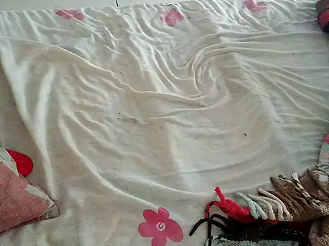 Snapshot of JamesQuaresma chatting on 10.01.25 JamesQuaresma online show from 10.01.25