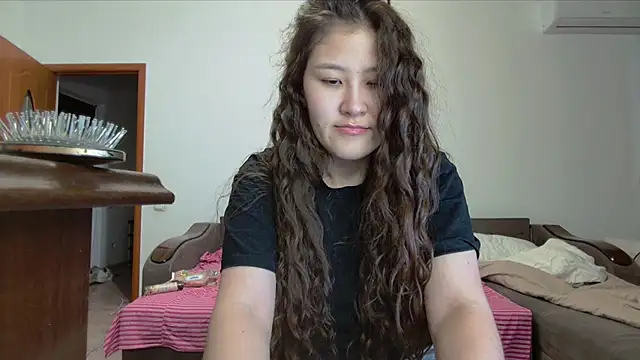 Riz girl online show from 10.11.25