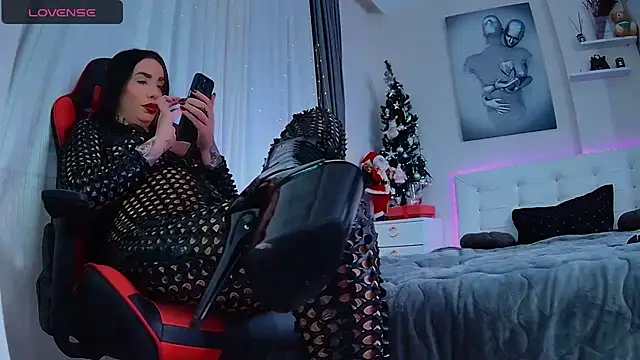 Snapshot of cokeyspeed69 chatting on 12.21.24 cokeyspeed69 online show from 12.21.24