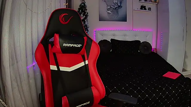 Snapshot of cokeyspeed69 chatting on 01.10.25 cokeyspeed69 online show from 01.10.25