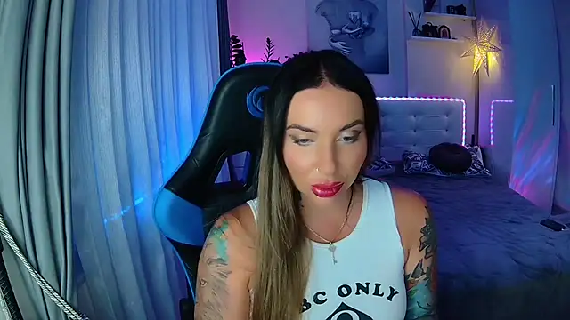 Snapshot of cokeyspeed69 chatting on 10.06.25 cokeyspeed69 online show from 10.06.25