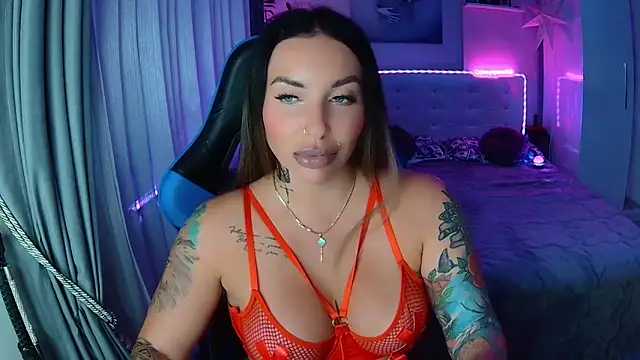 Snapshot of cokeyspeed69 chatting on 10.10.25 cokeyspeed69 online show from 10.10.25