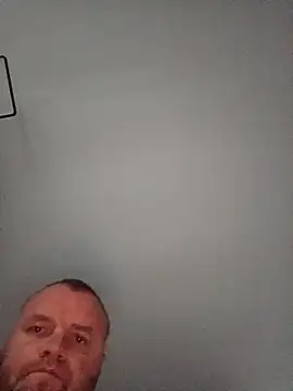 Snapshot of Adry1986 chatting on 11.03.25 Adry1986 online show from 11.03.25