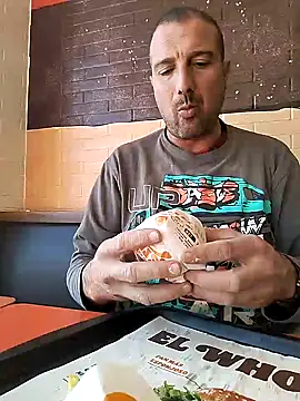 Snapshot of juandi21cm chatting on 02.05.25 juandi21cm online show from 02.05.25