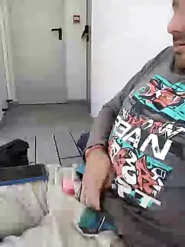 Snapshot of juandi21cm chatting on 02.06.25 juandi21cm online show from 02.06.25